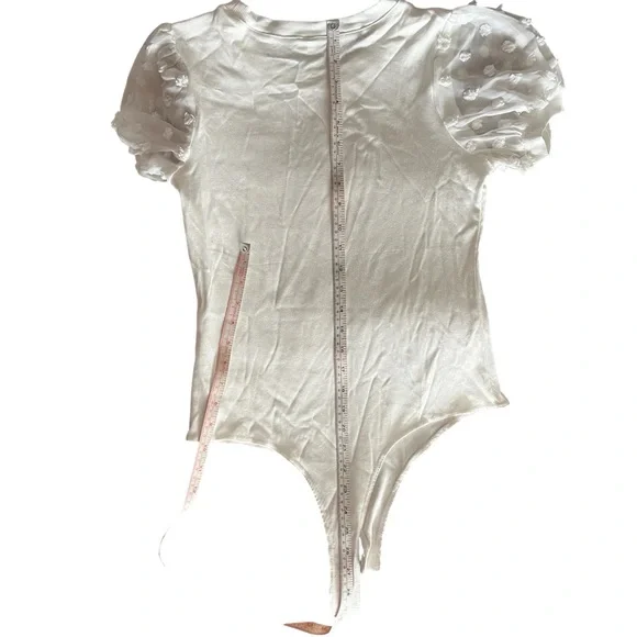 Stretchy Bodysuit with Sheer Puffy Sleeves - Picture 4 of 4